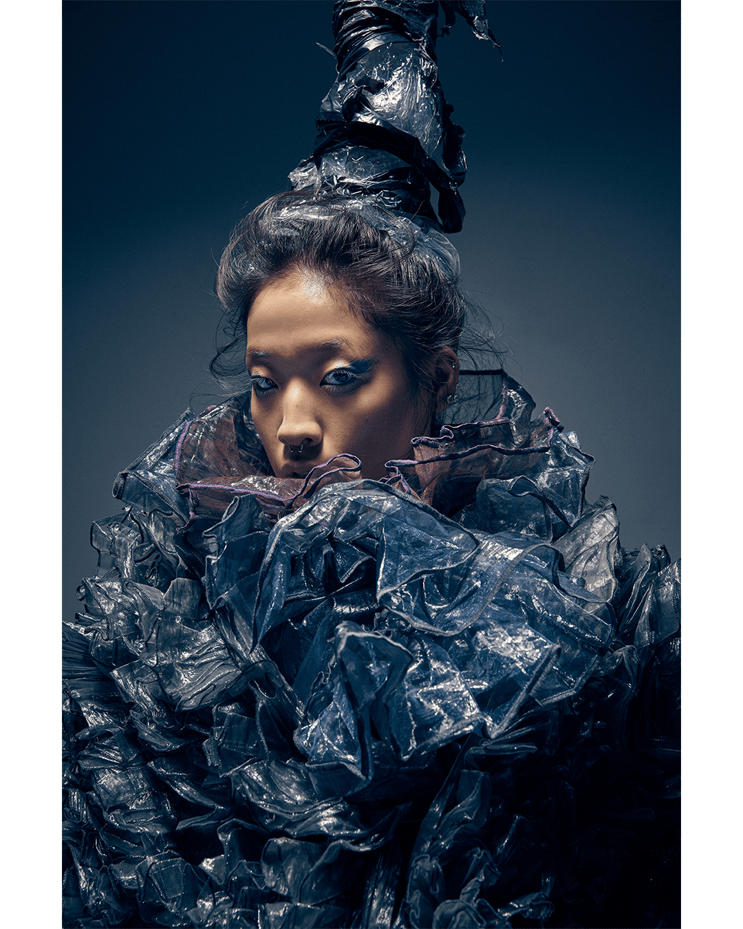 THE BEAUTY OF GARBAGE — Look 2