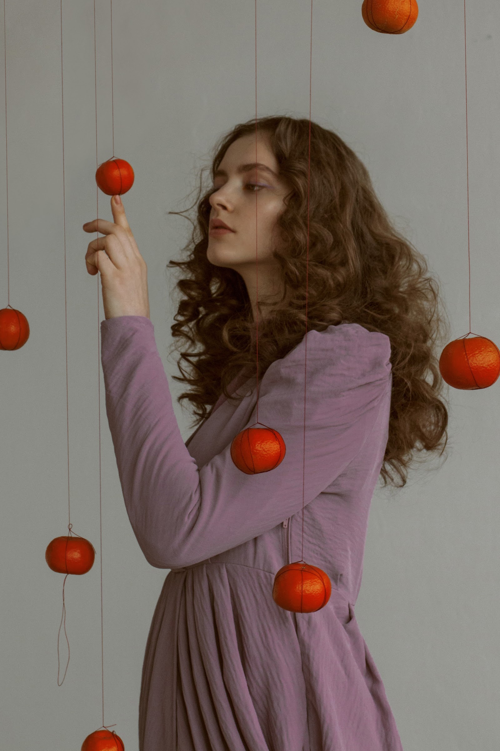 THE MINIMIZATION OF ORANGE COLOR — Look 7