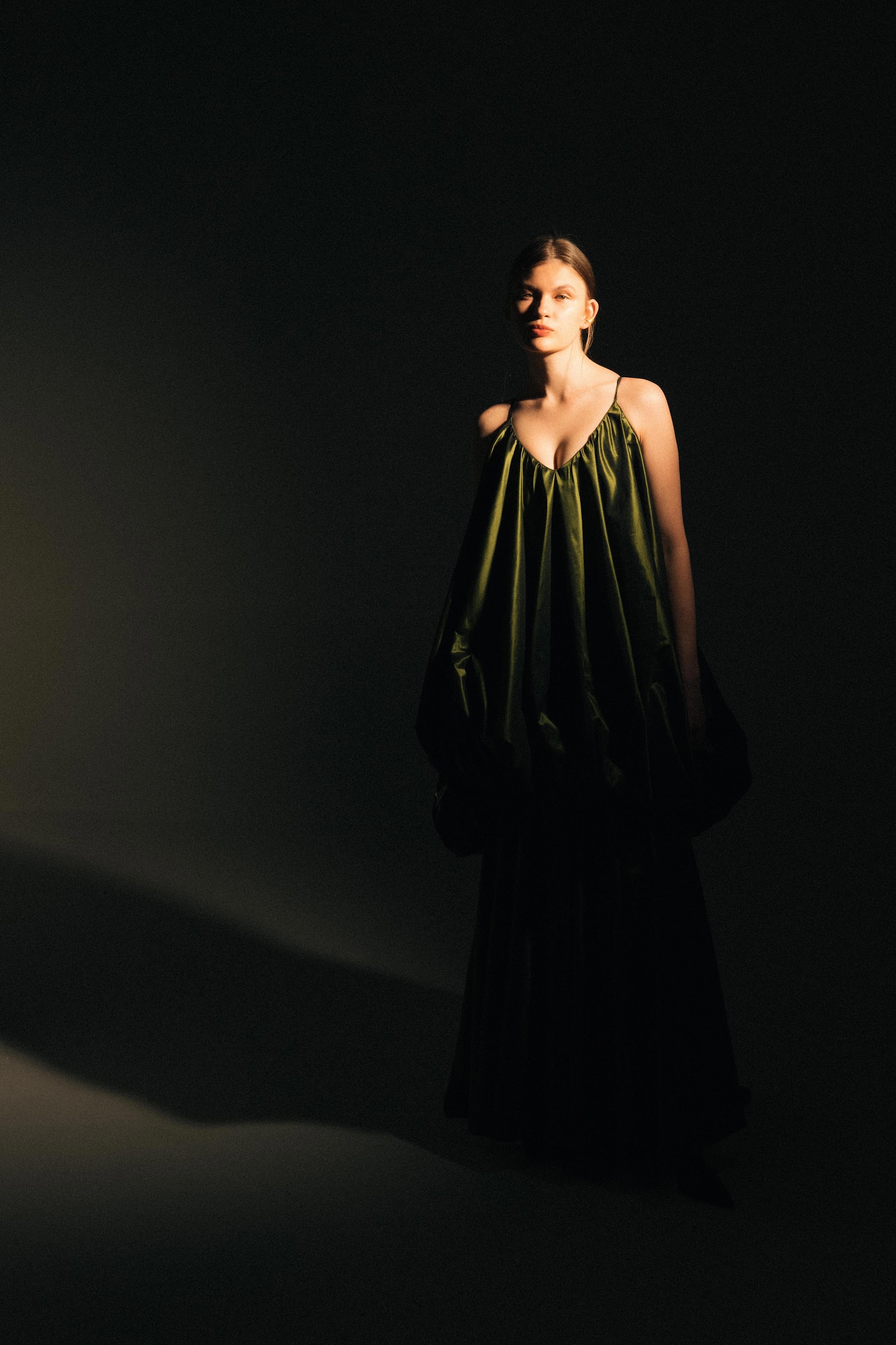 LIGHT PHENOMENON — Look 6
