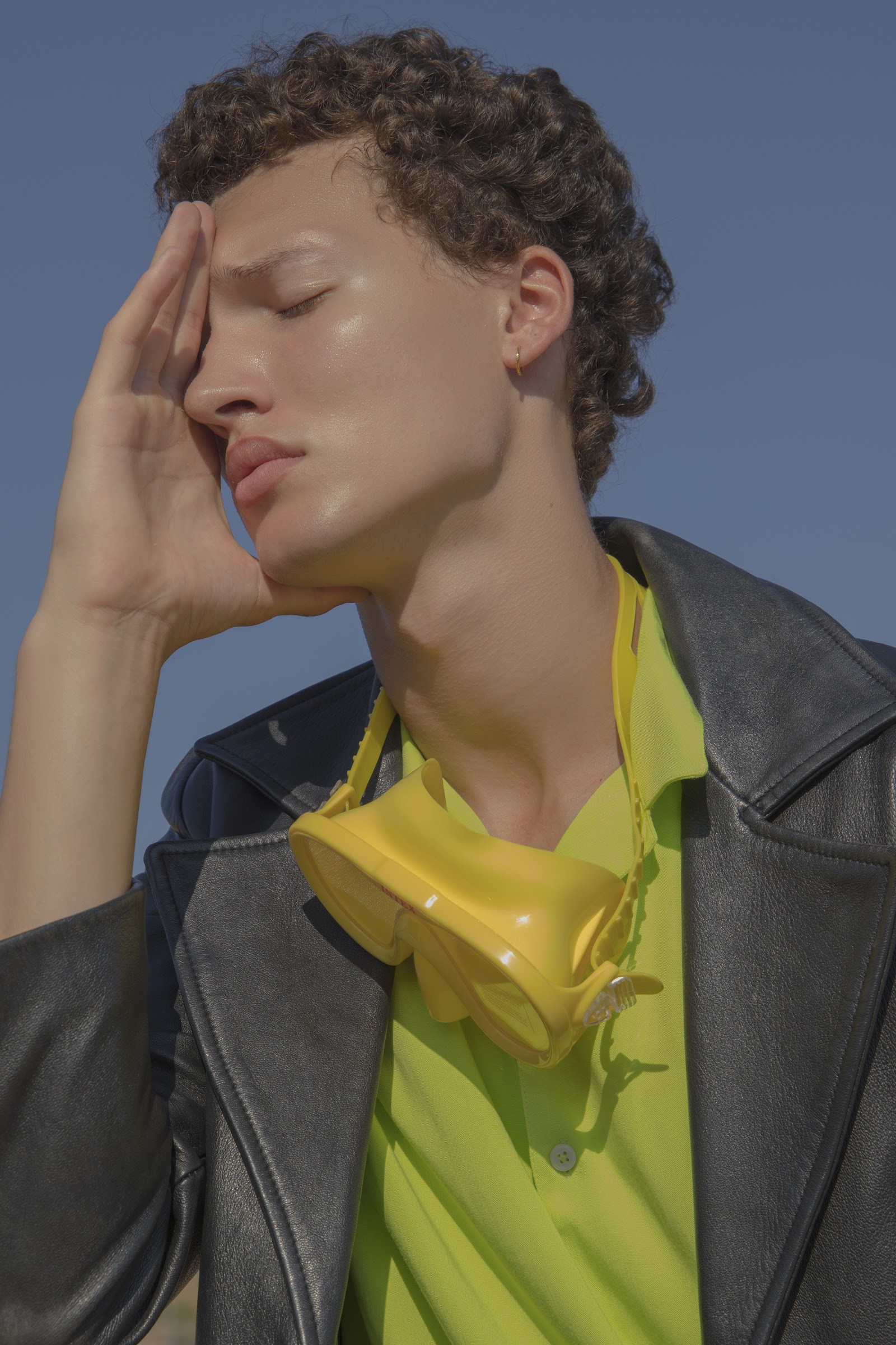 YOUTH — Look 8