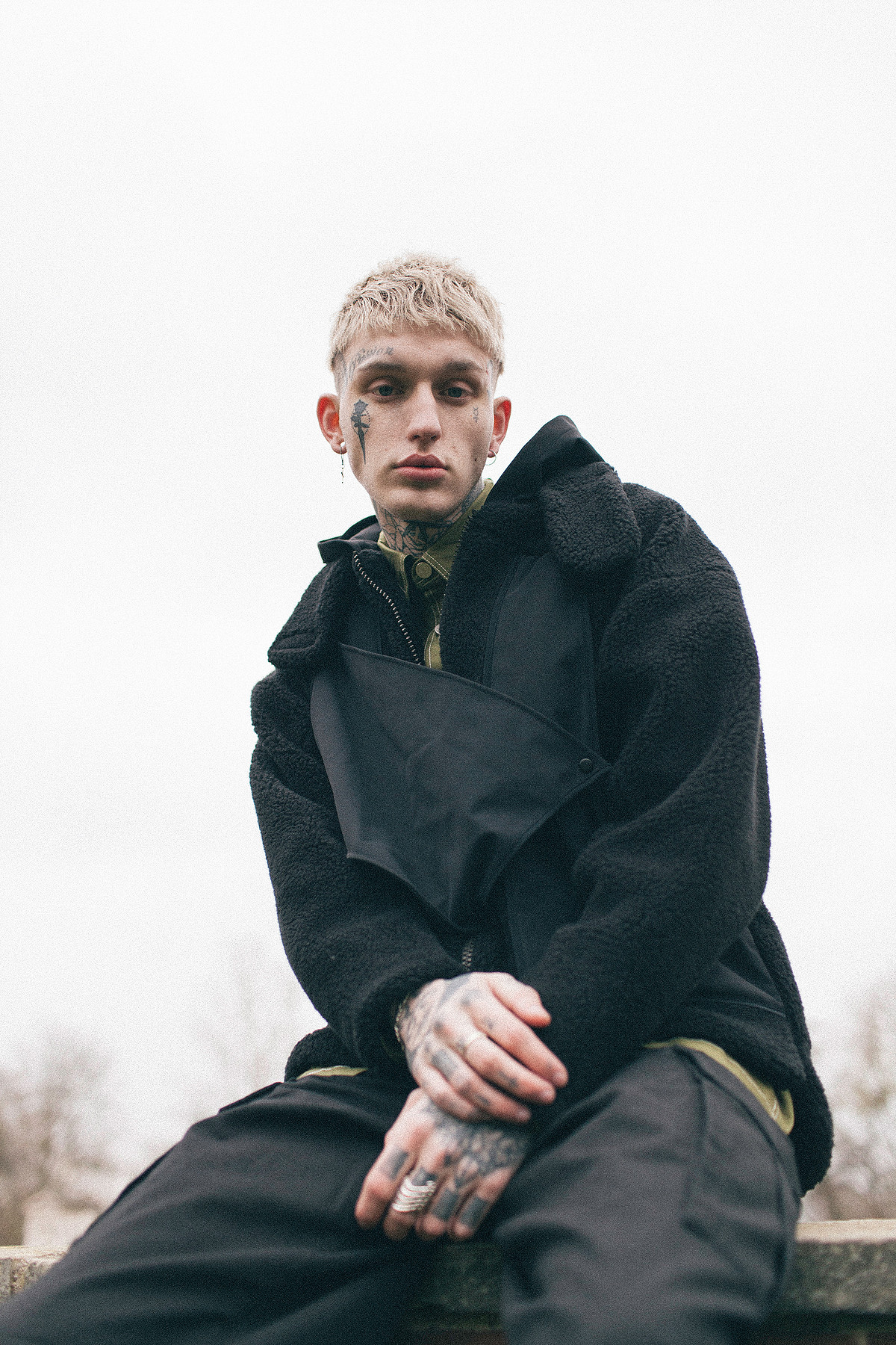 WE WERE NO ONE — Look 7