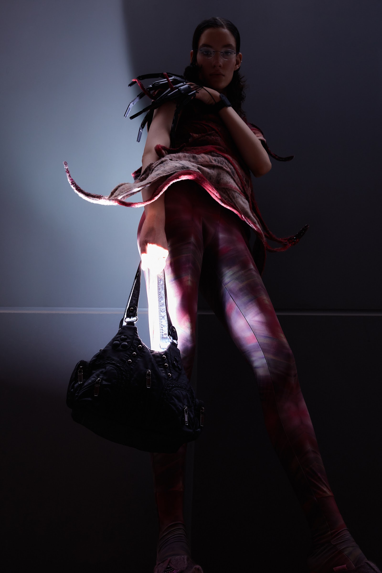 ILLUSORY — Look 7