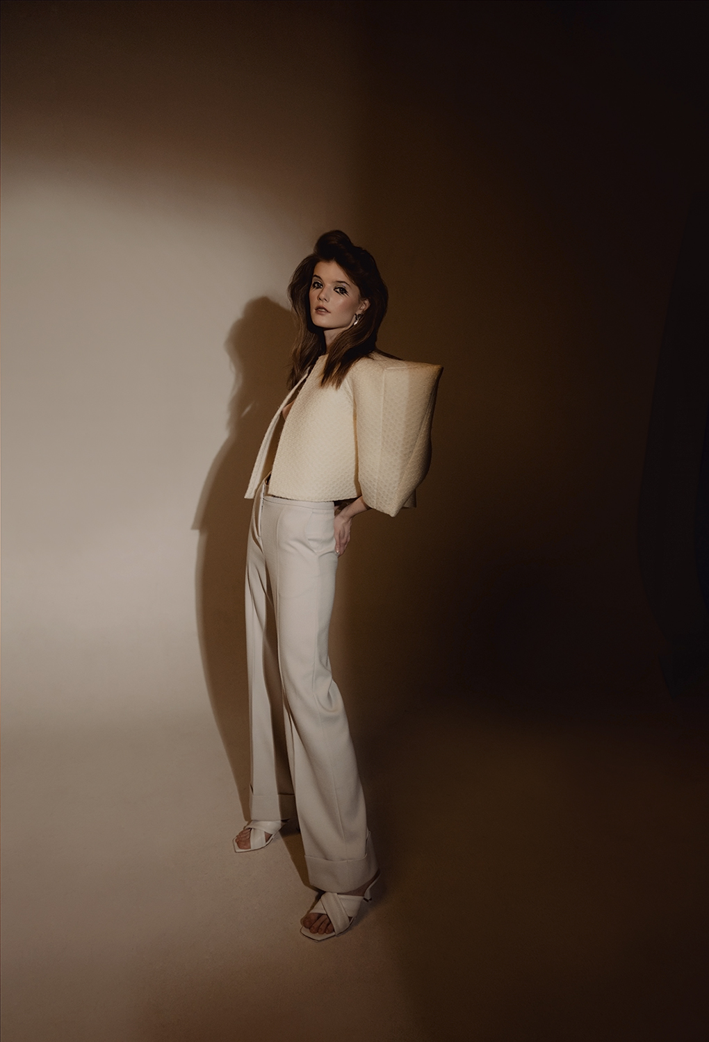 MOONSTONE — Look 5