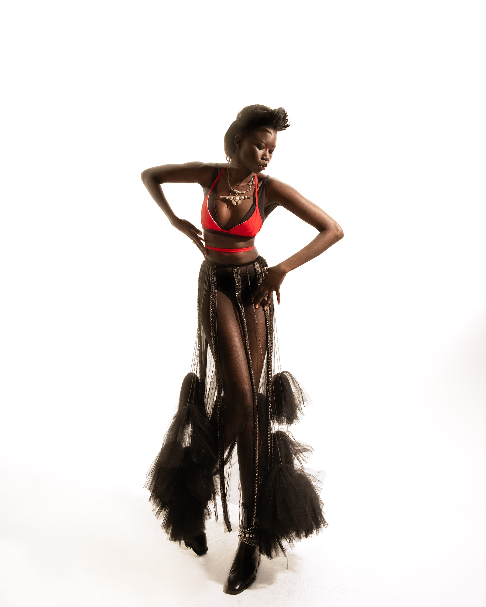 I SEE RED — Look 5