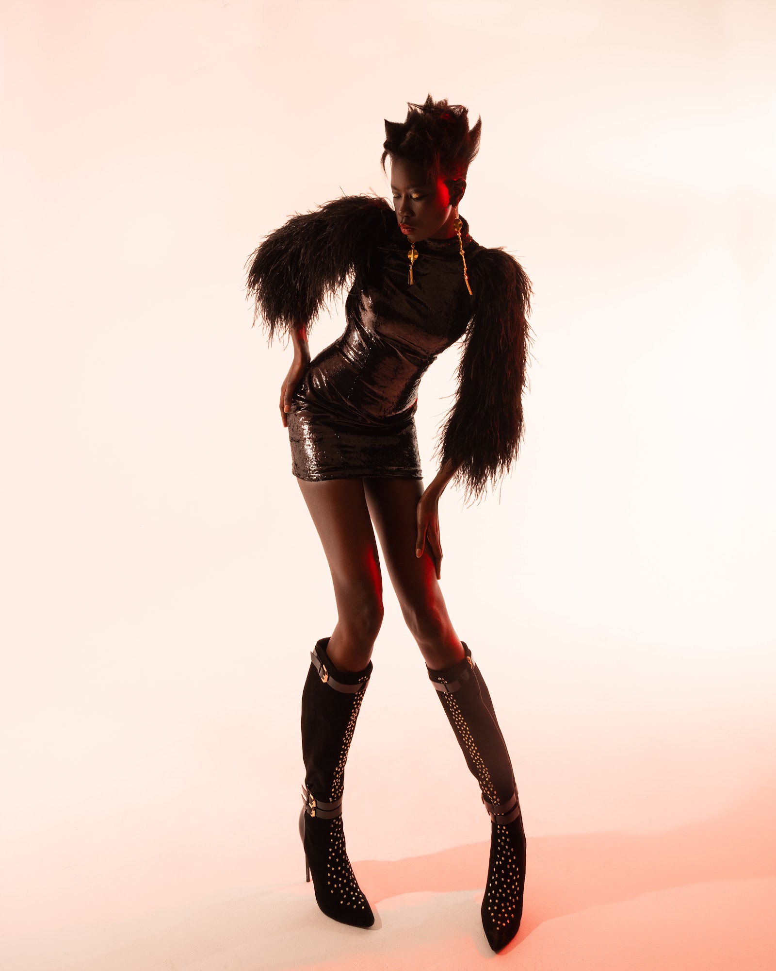 I SEE RED — Look 7