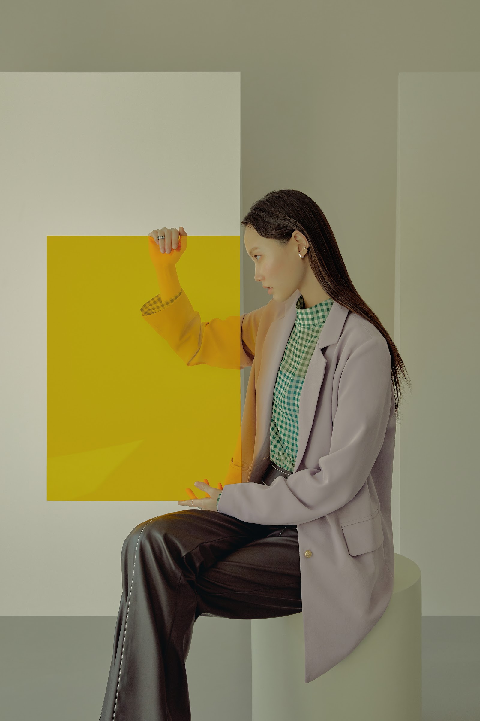 THE SHAPES — Look 2