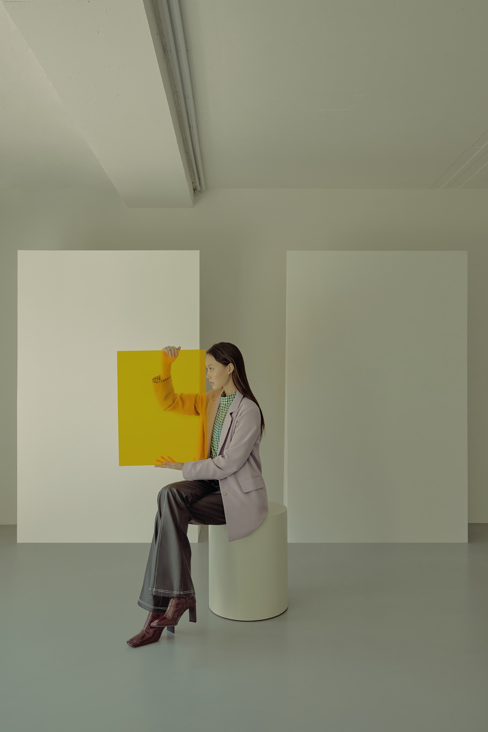 THE SHAPES — Look 4