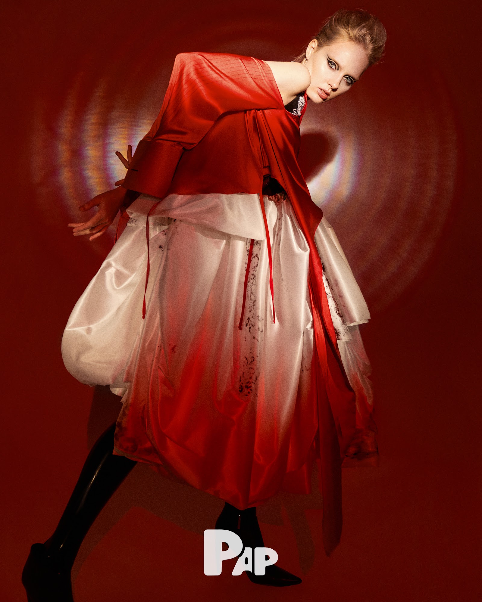 LUX AETERNA — Look 16