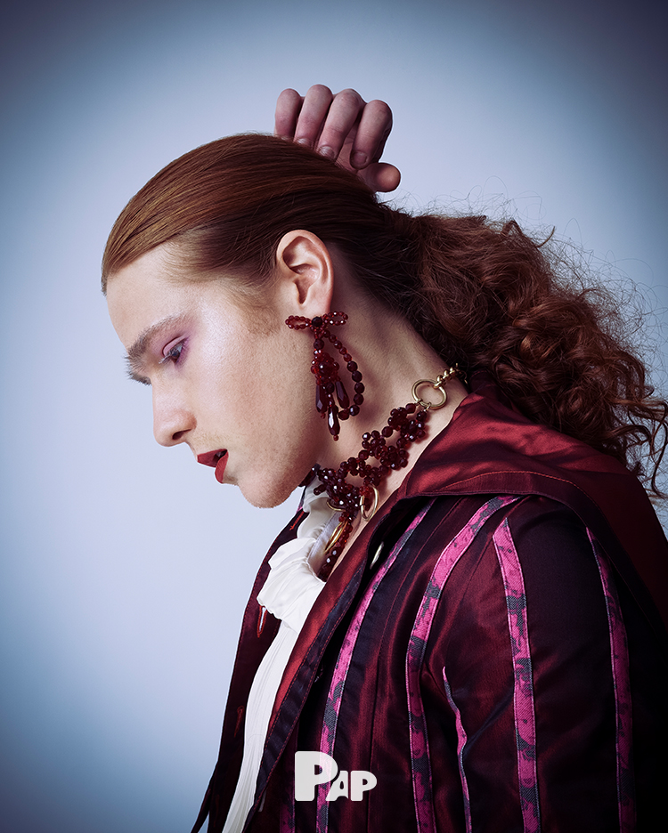 VENUS BOYS — Look 6