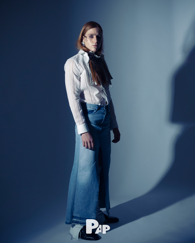 VENUS BOYS — Look 21