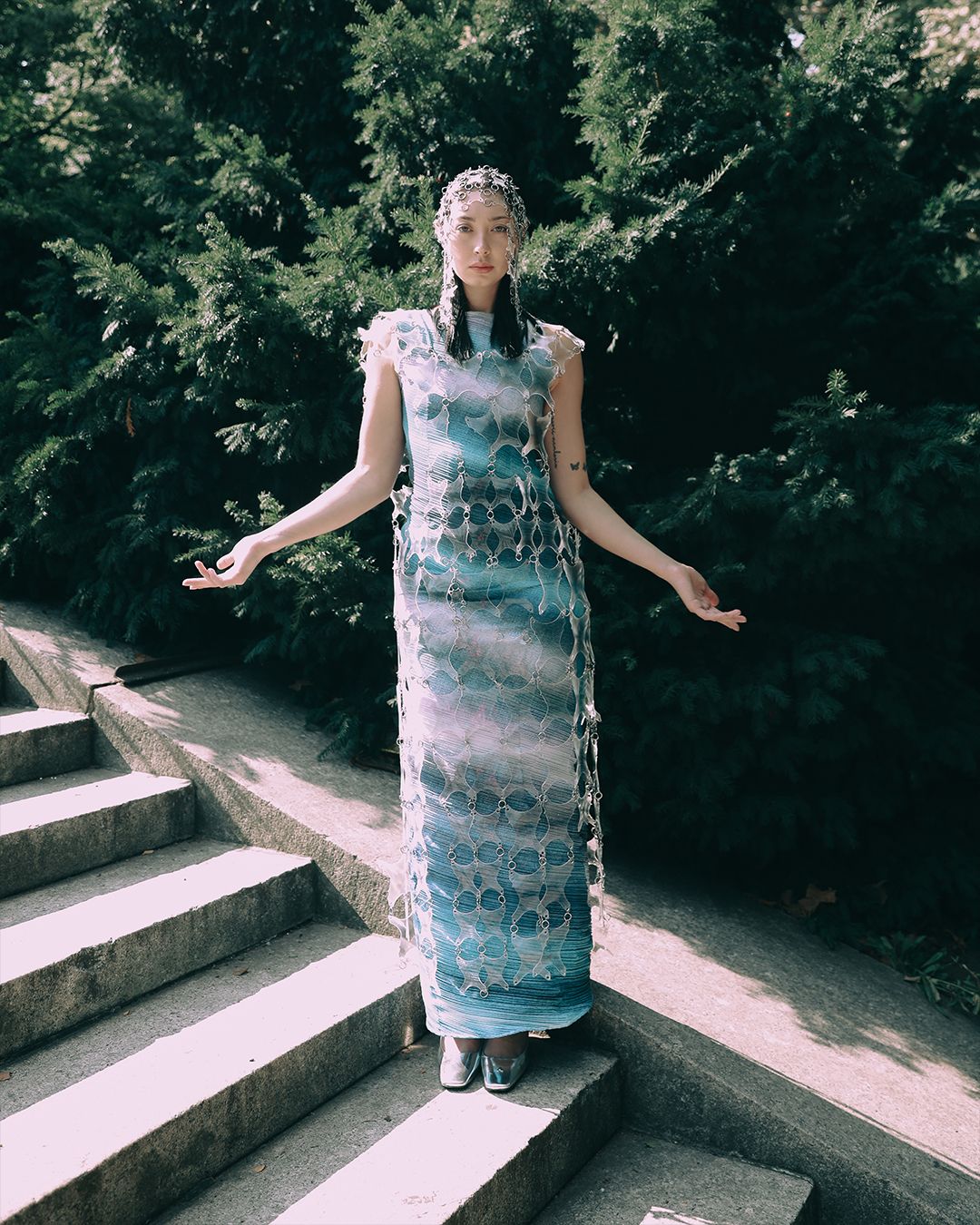 Linear Blue — Look 6