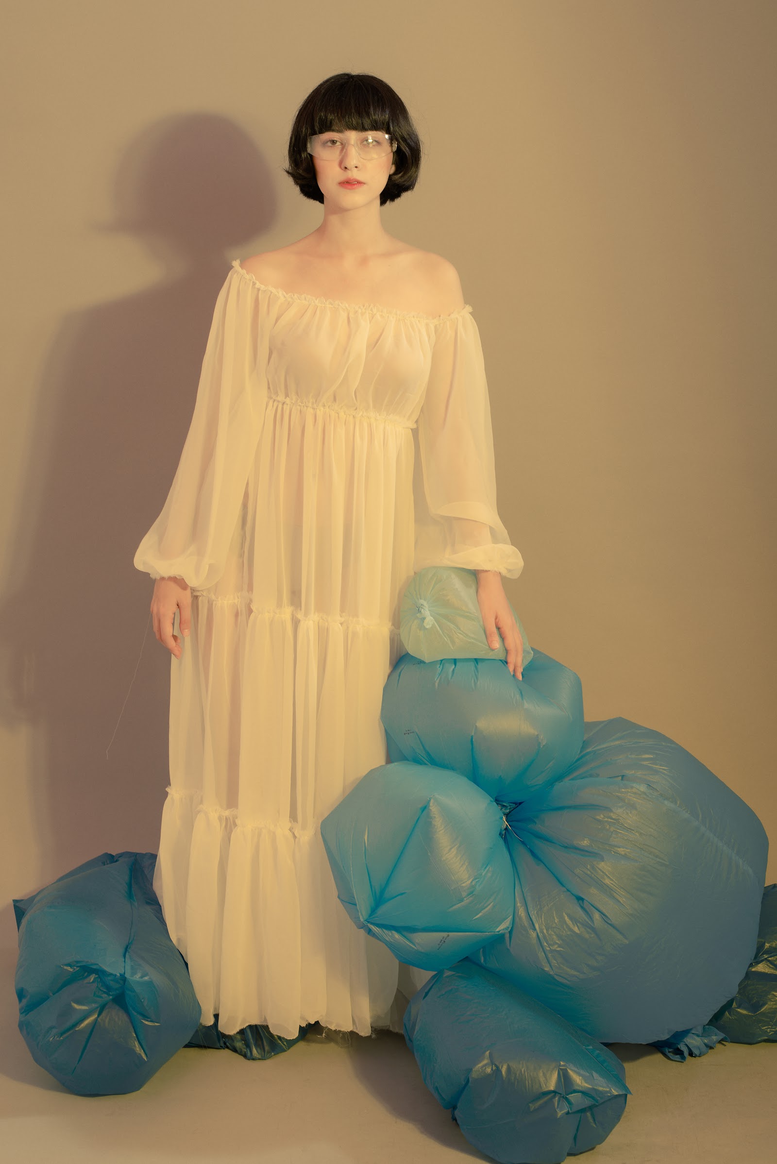 WE ACCEPTED LIVING WITH PLASTIC — Look 4
