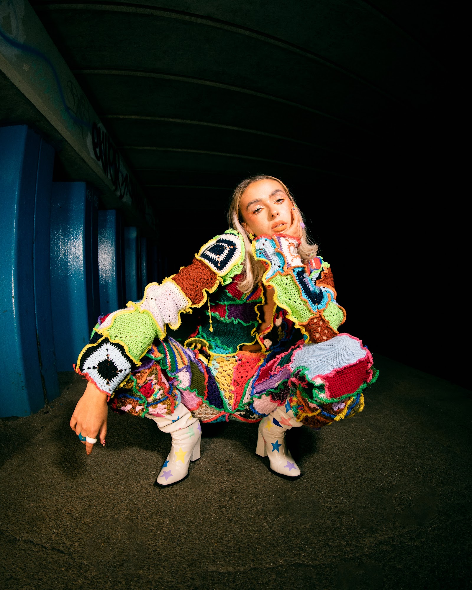 UP THE POTTERS — Look 8