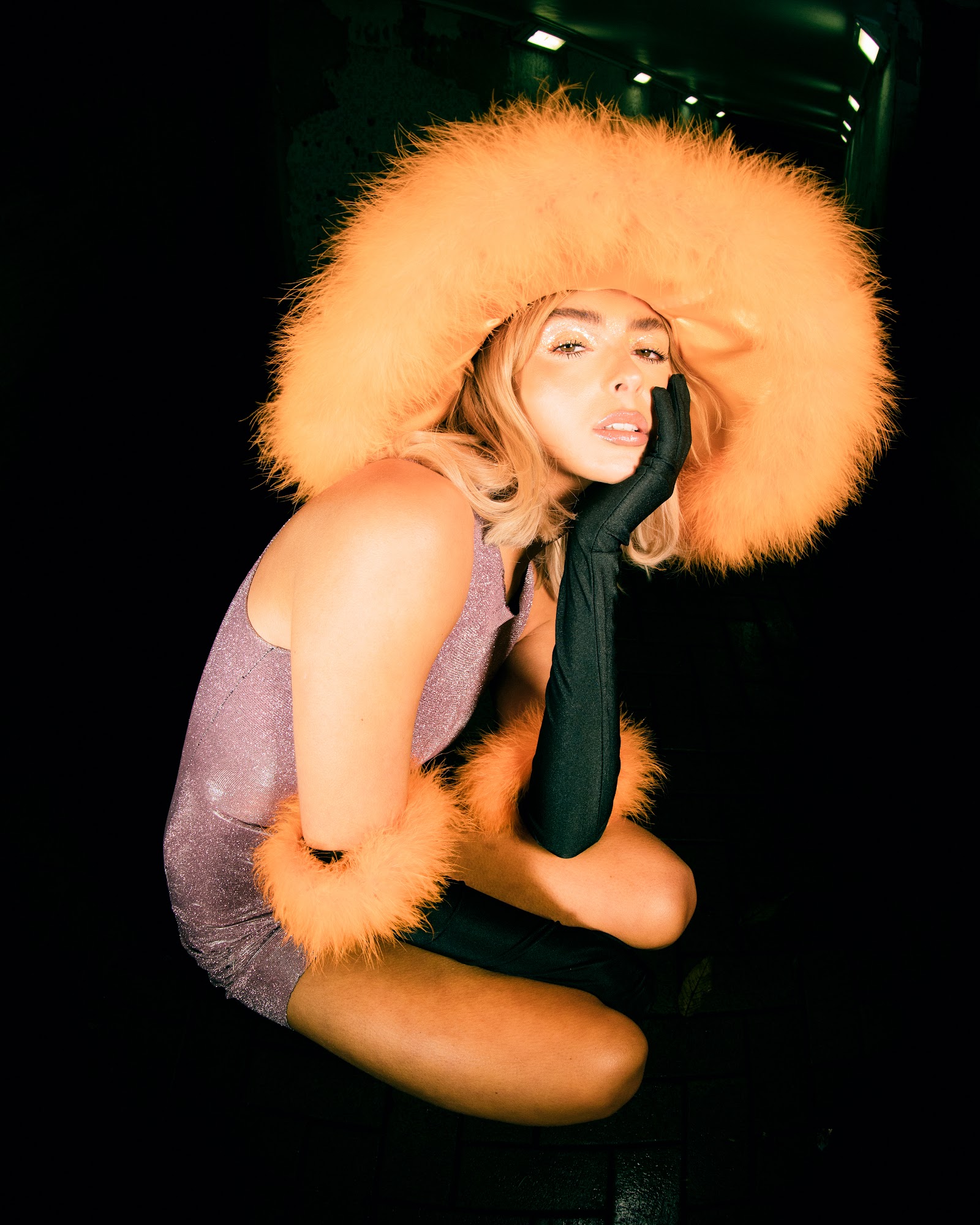 UP THE POTTERS — Look 11