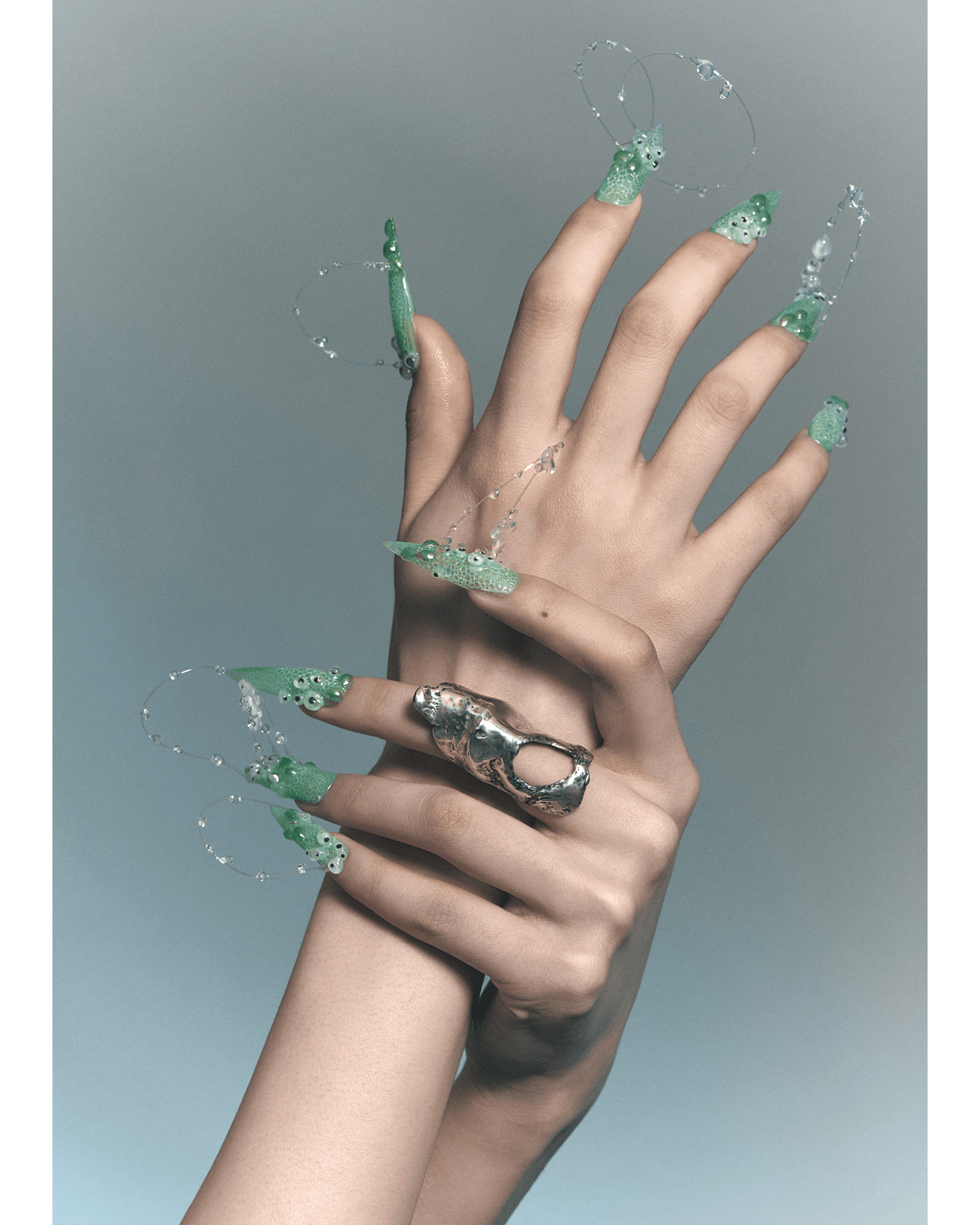 Alien Insect — Look 7