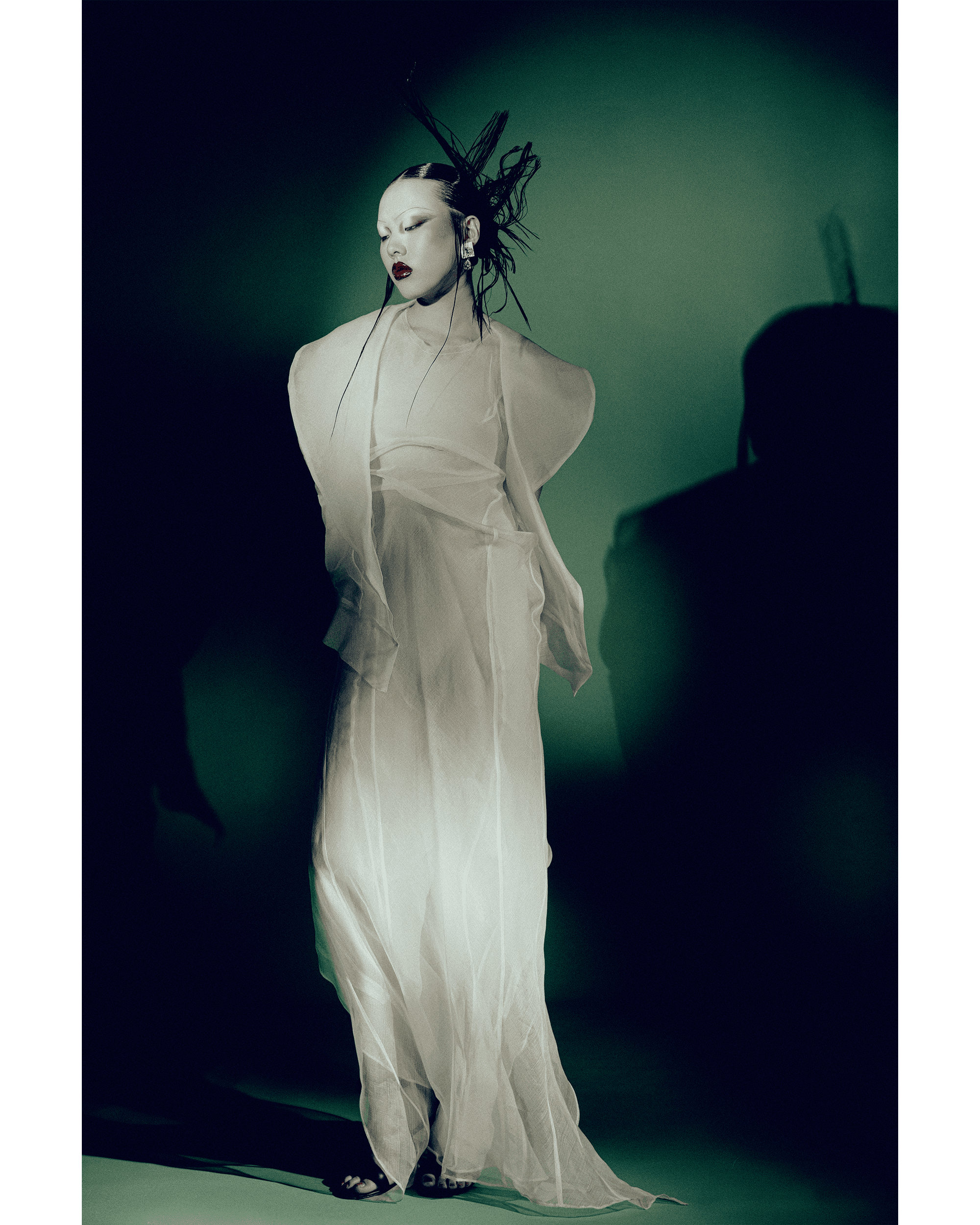 Sculpted Silence — Look 10