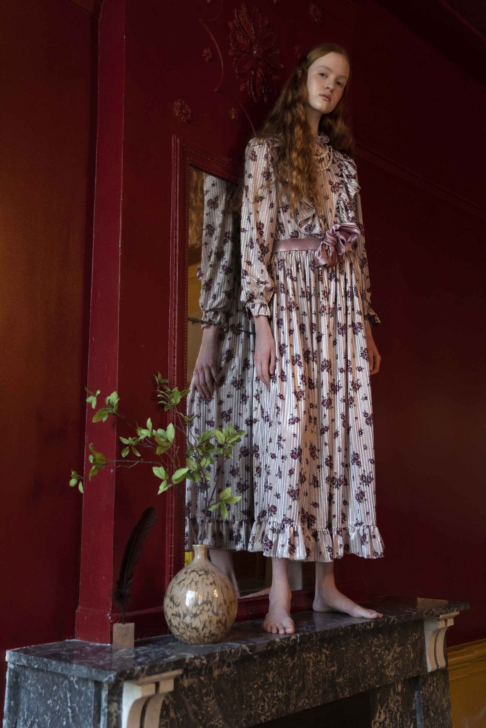 HER LOCKED FAIRY TALE — Look 7