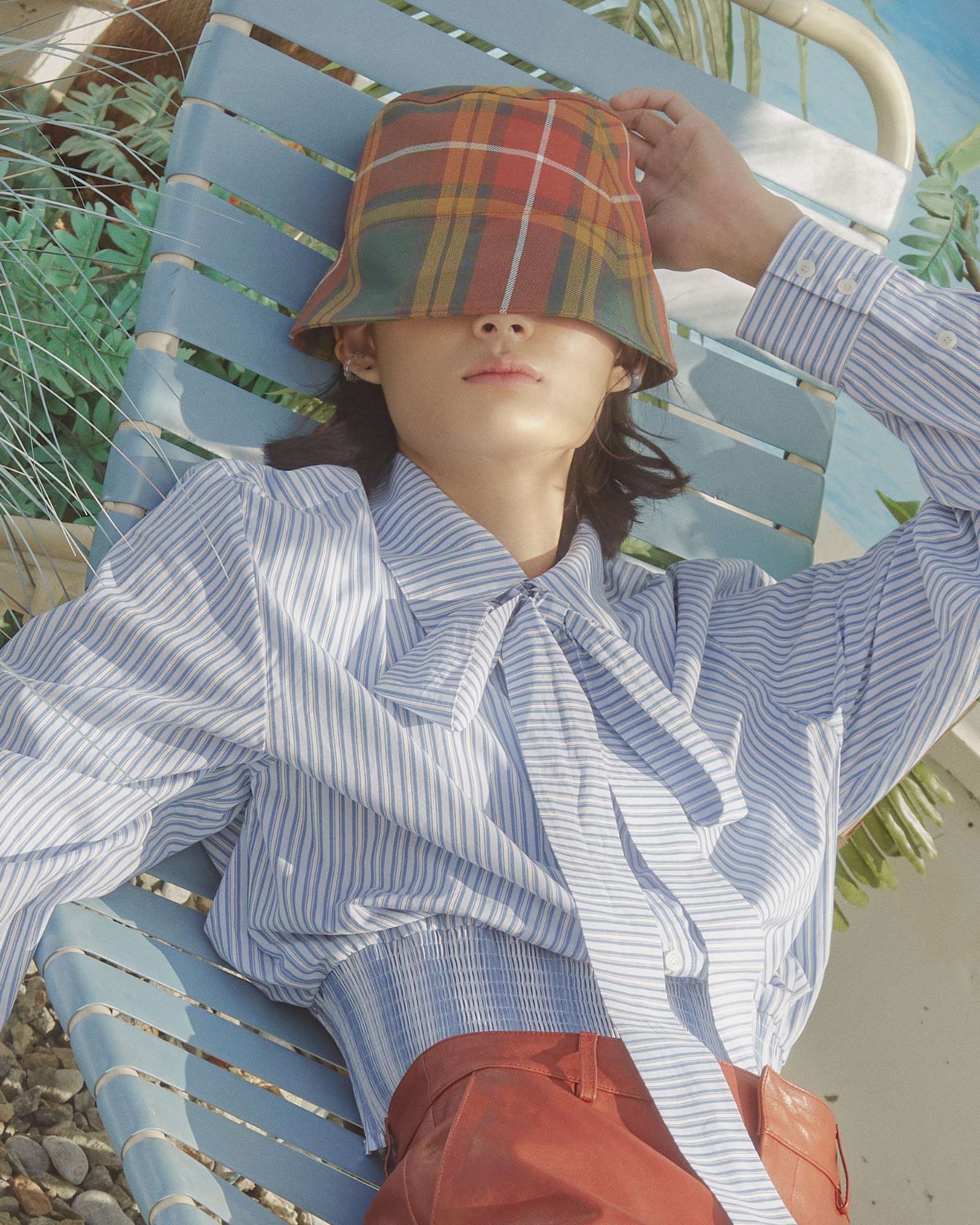 COLD SUMMER — Look 8