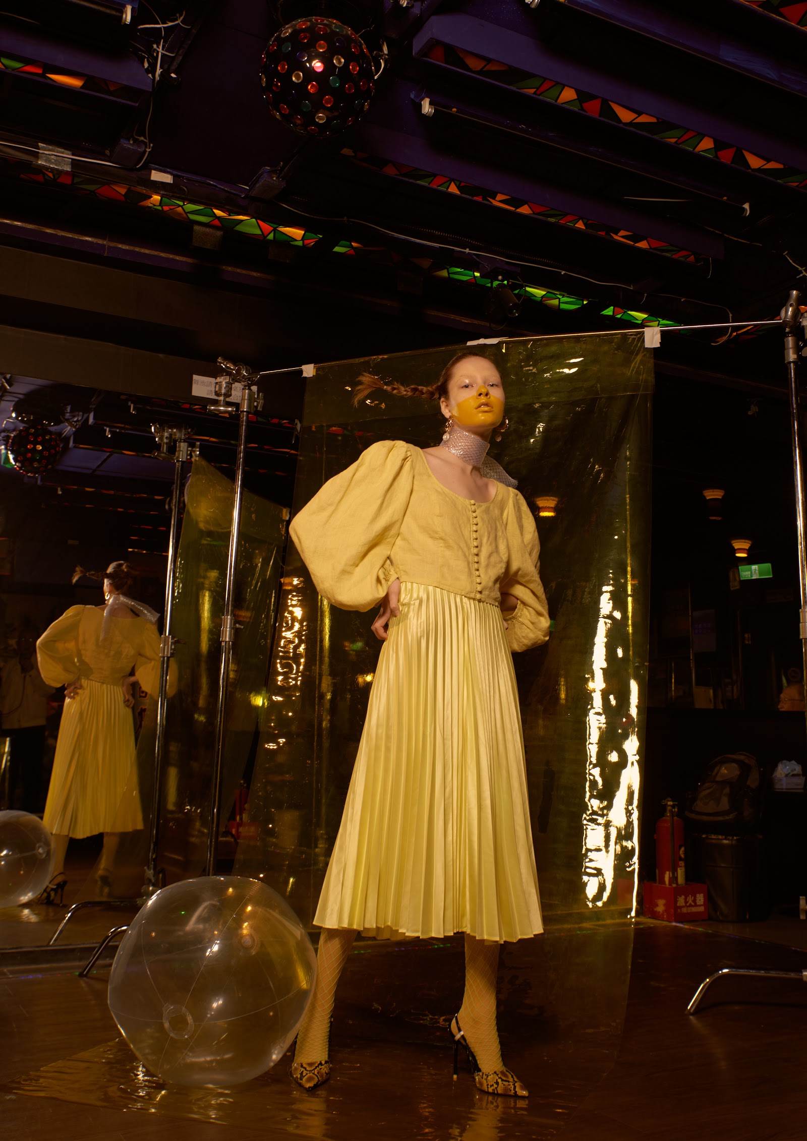 ALIEN — Look 15
