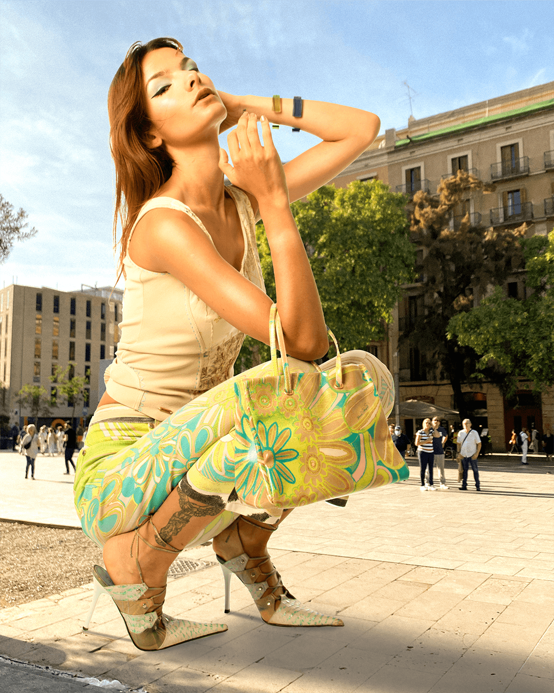 Look, A Giant Wowan! — Look 3