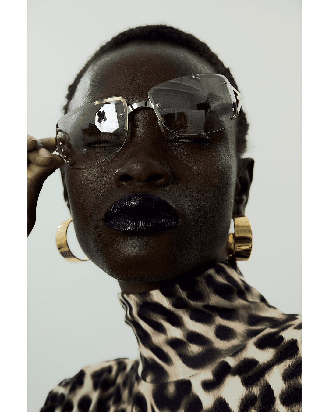 Peep the thorn — Look 5