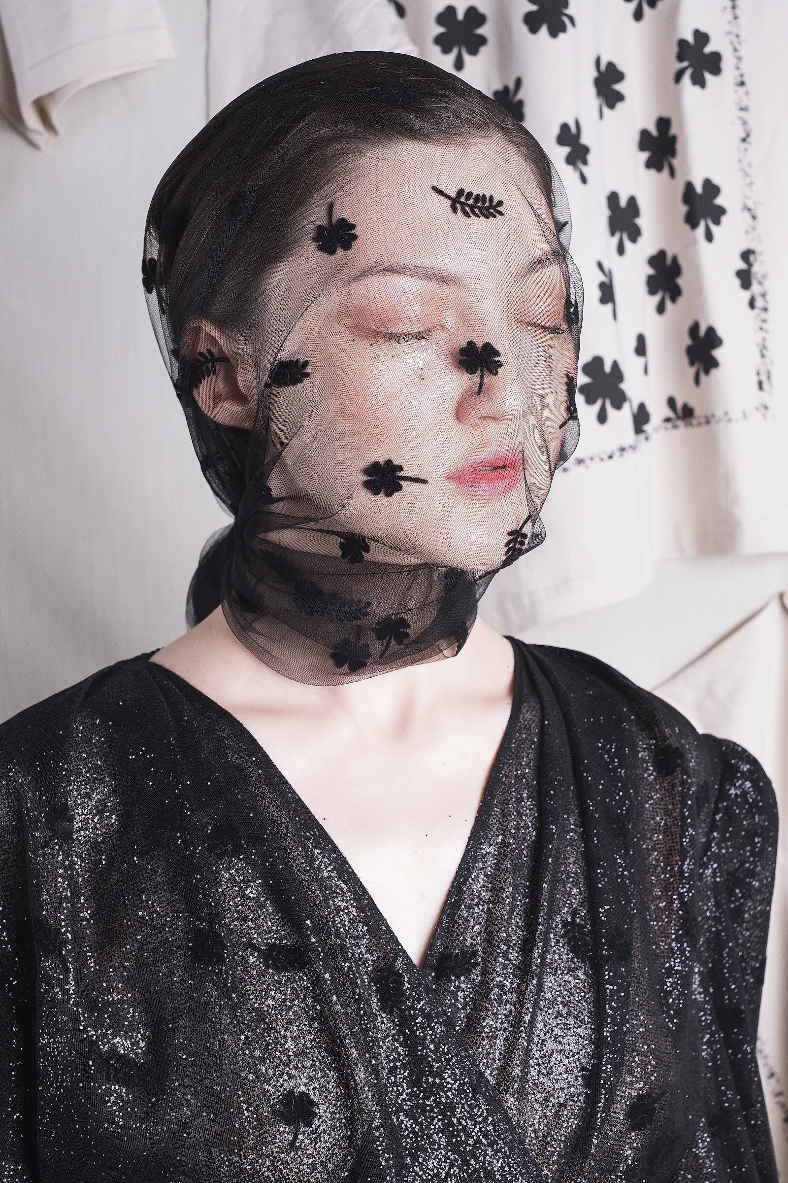 CLOVER — Look 6