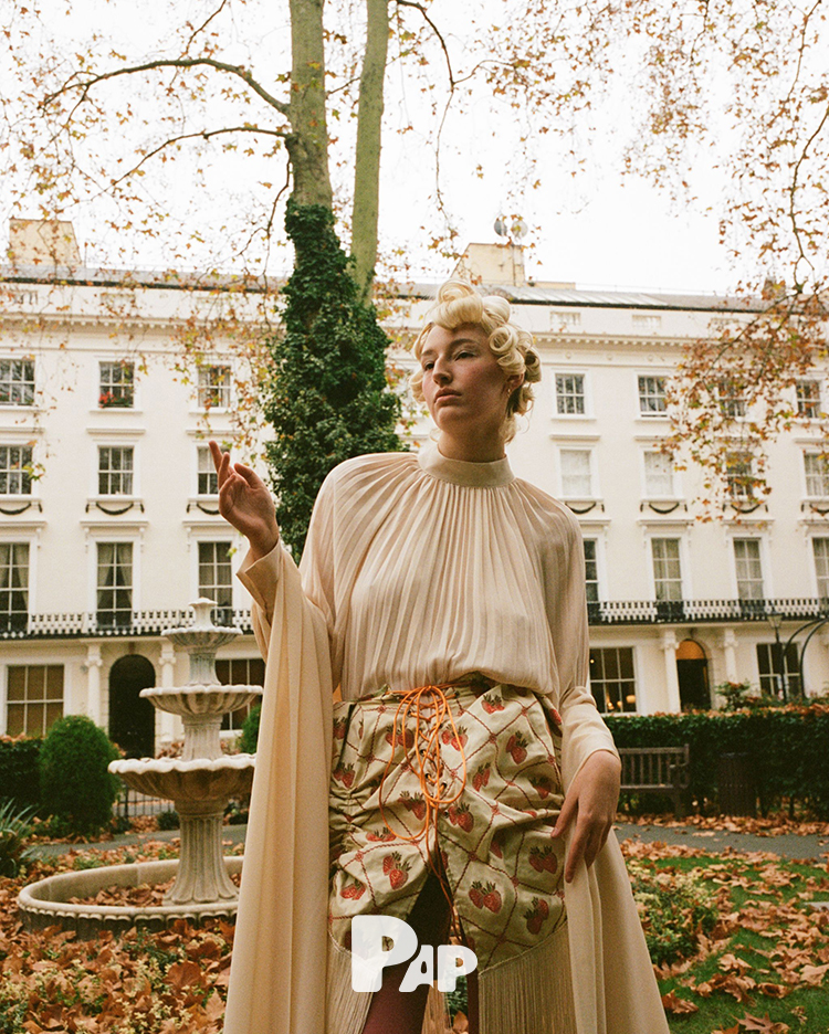 ROCOCO MEWS — Look 2