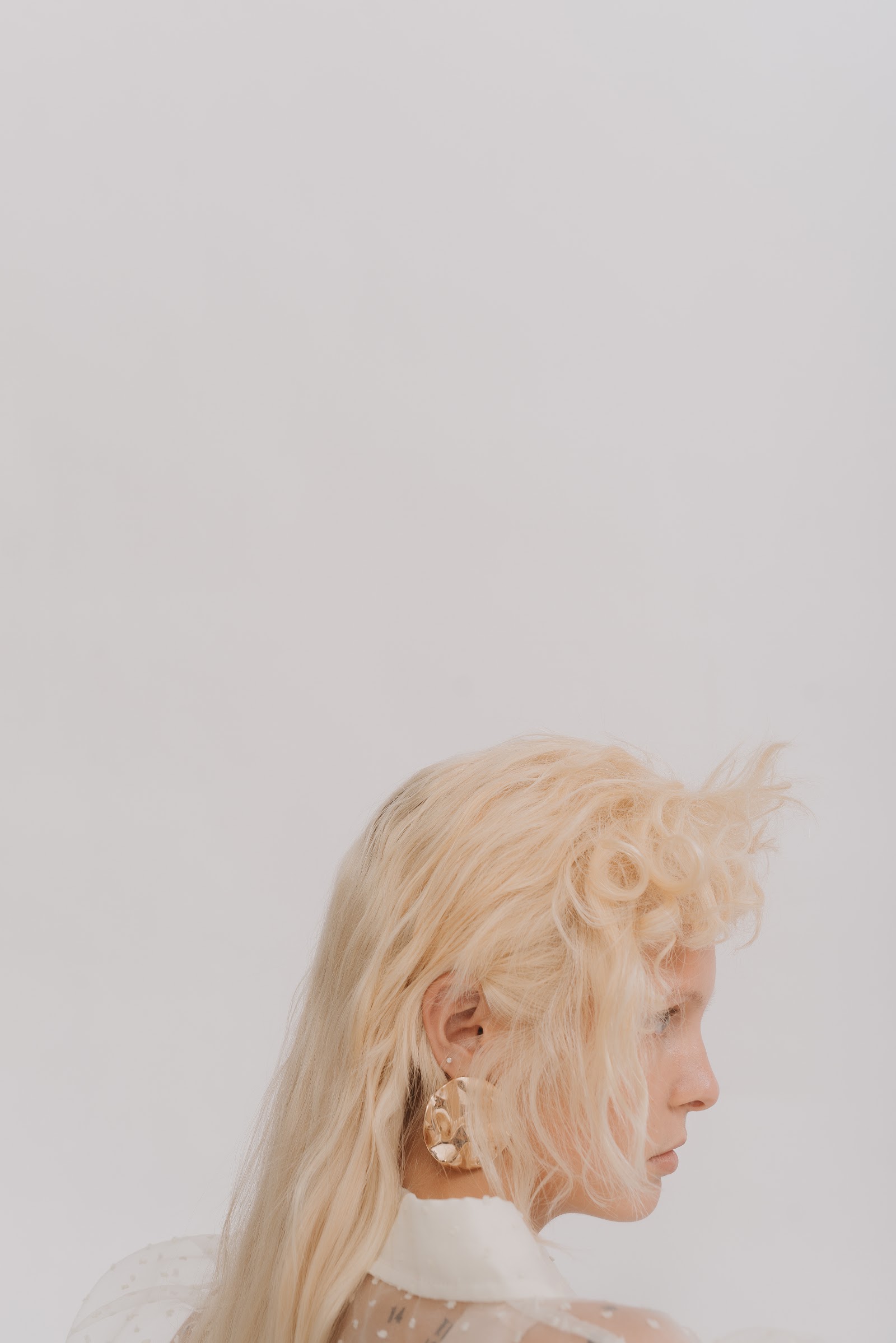 CONNECT THE DOTS — Look 5