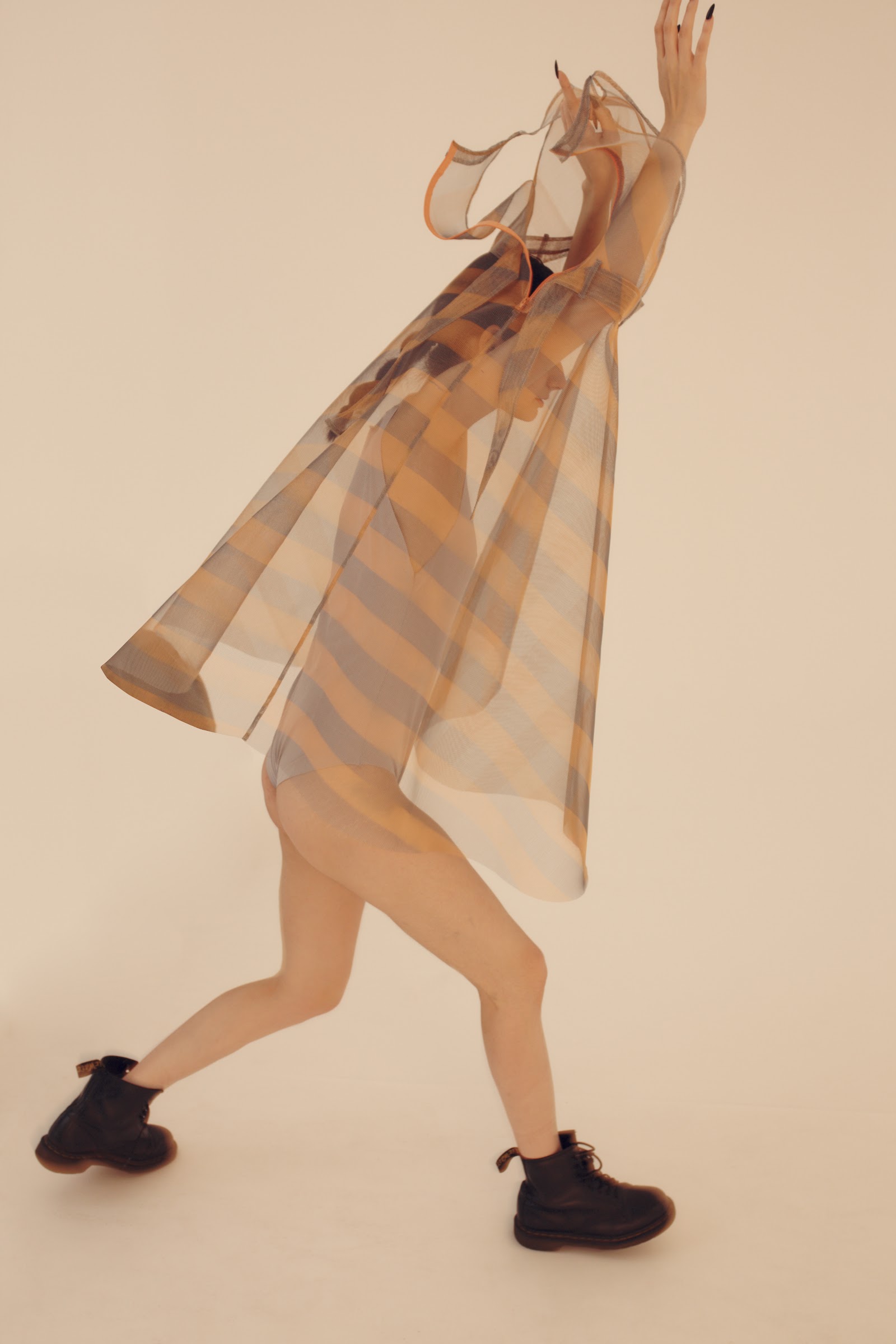HAPPINESS — Look 5