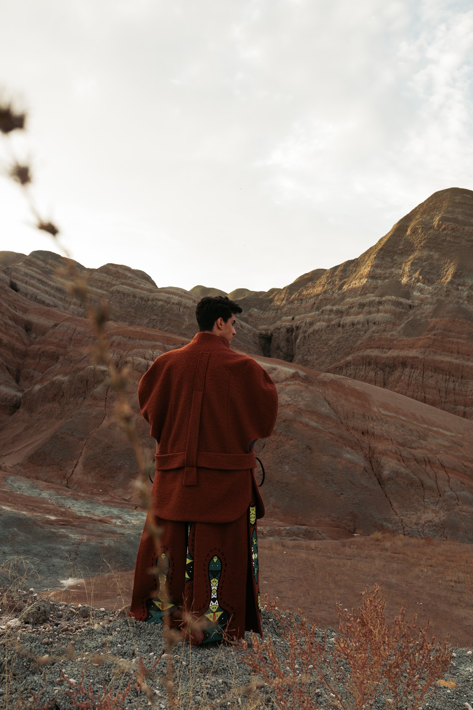 DESERT DREAMING — Look 4