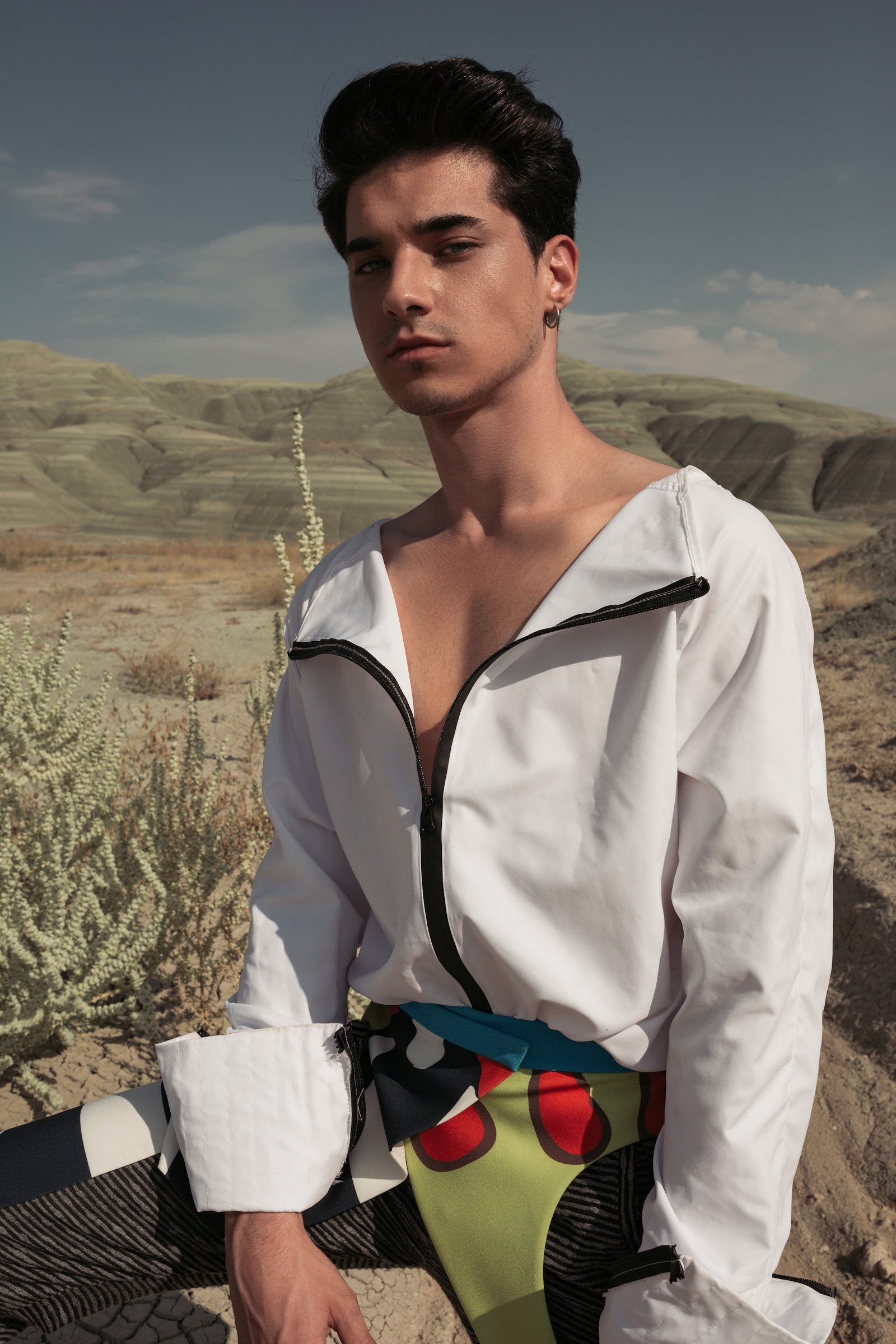DESERT DREAMING — Look 11