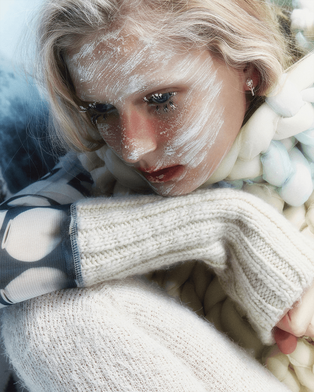 WHITE FAILURE — Look 6