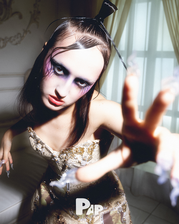 CORPSE BRIDE — Look 4