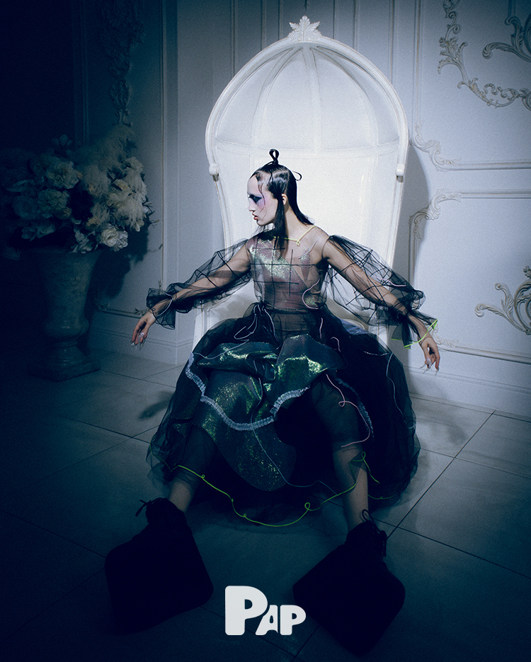 CORPSE BRIDE — Look 6