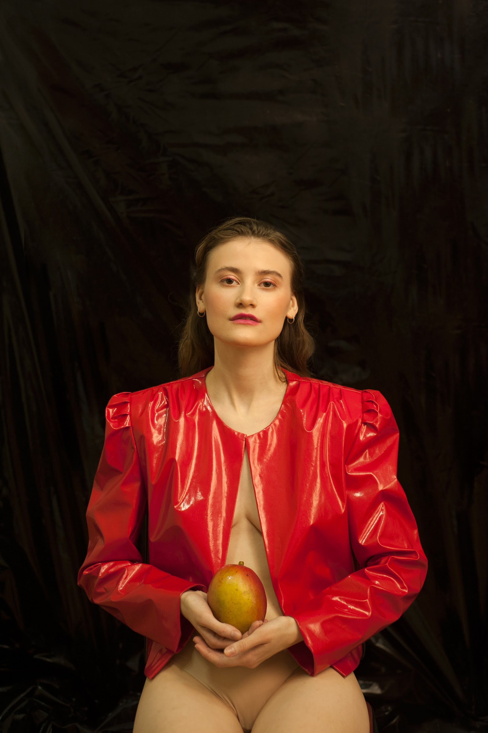 RED — Look 4