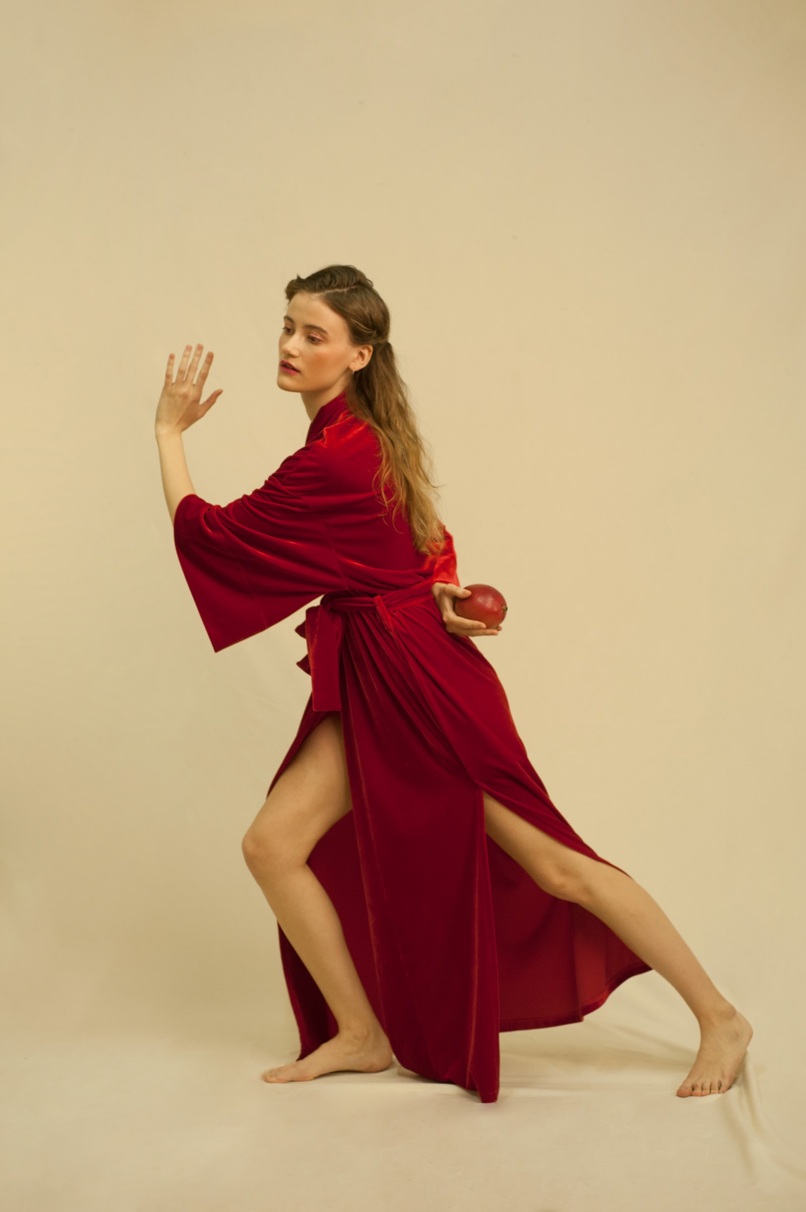 RED — Look 11