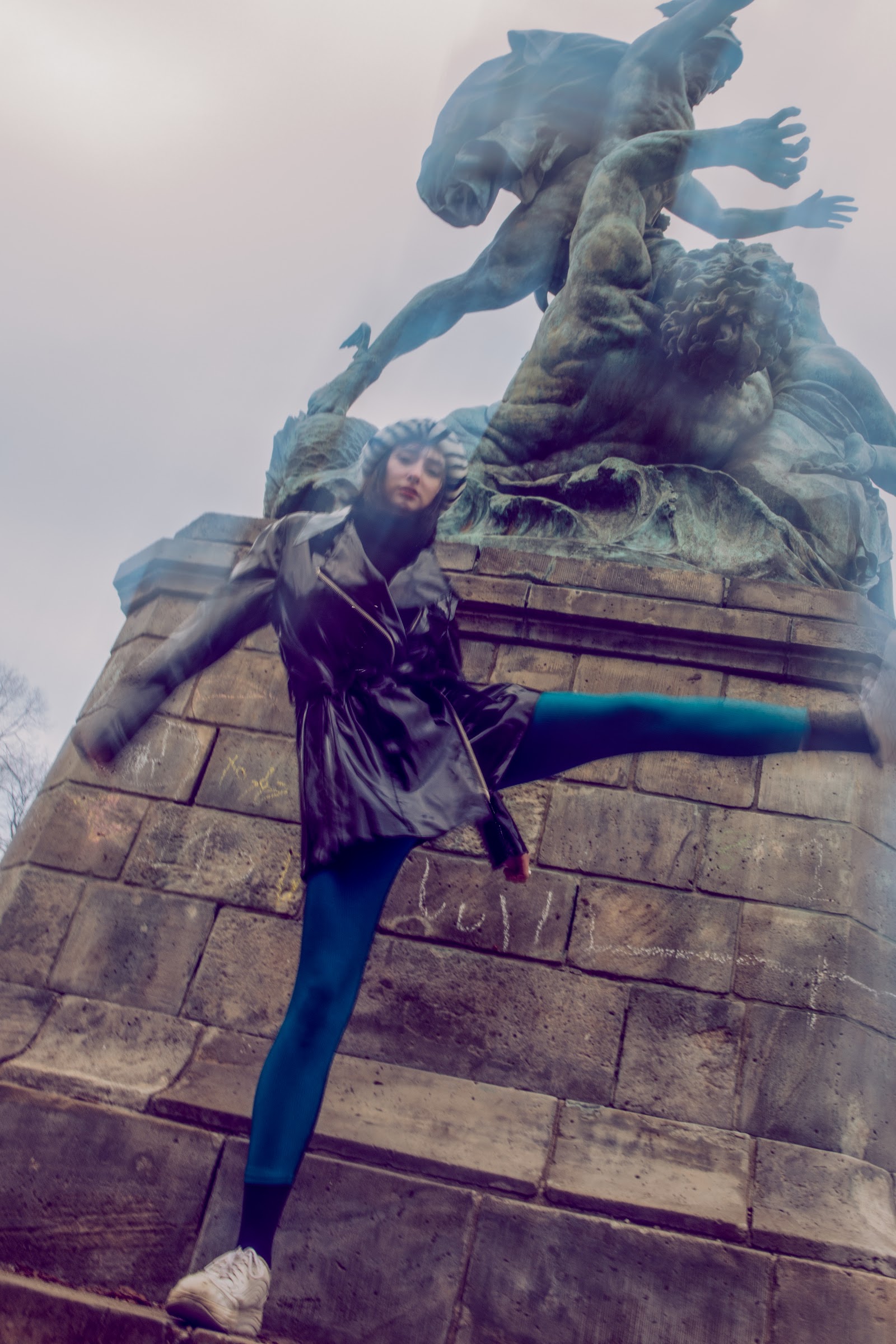SUNDAY STROLL — Look 4