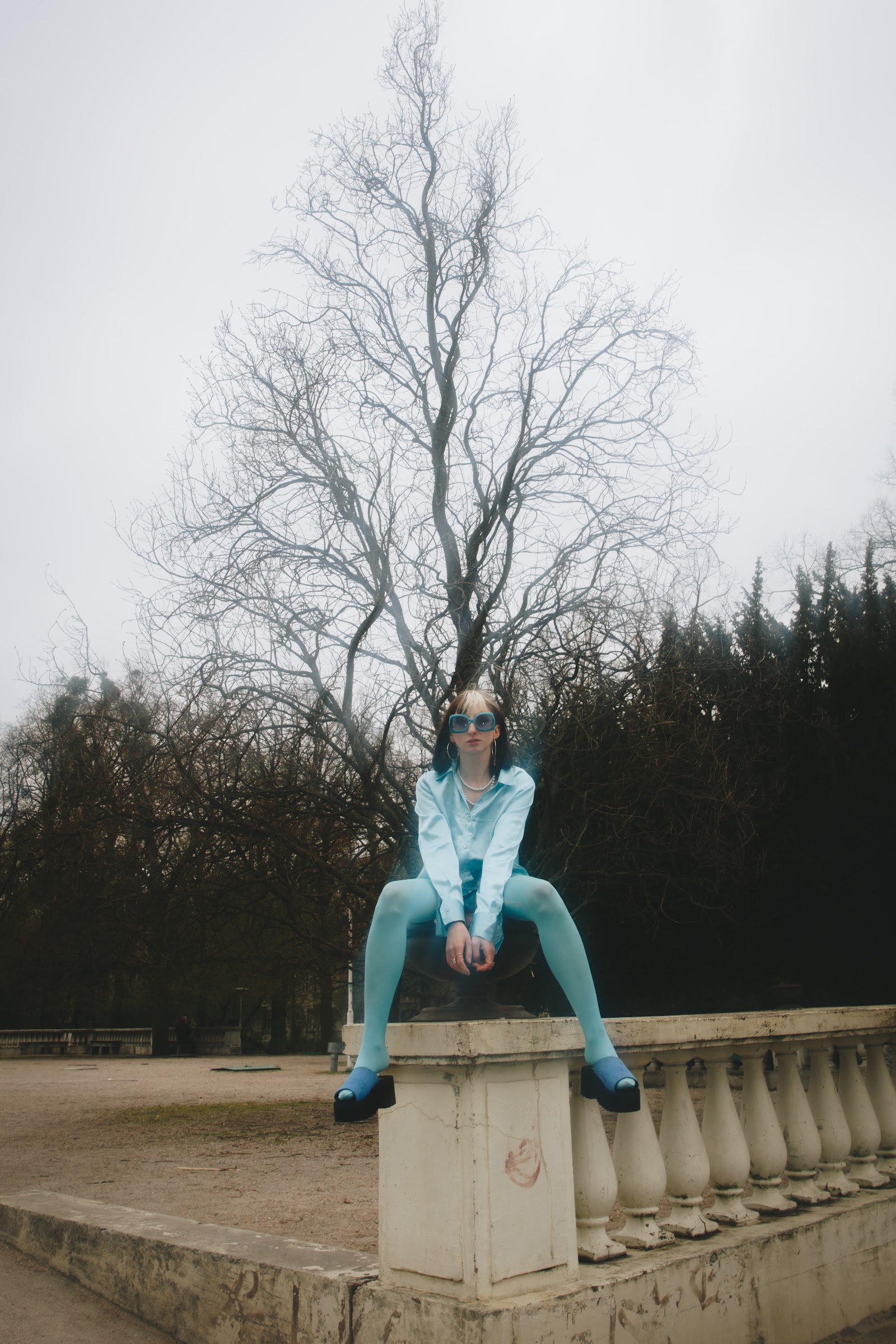 SUNDAY STROLL — Look 9
