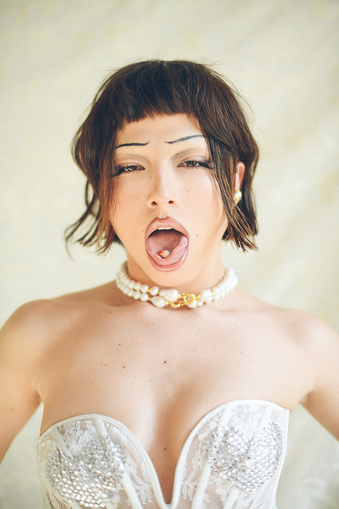 SEDUCE AND DESTROY — Look 4