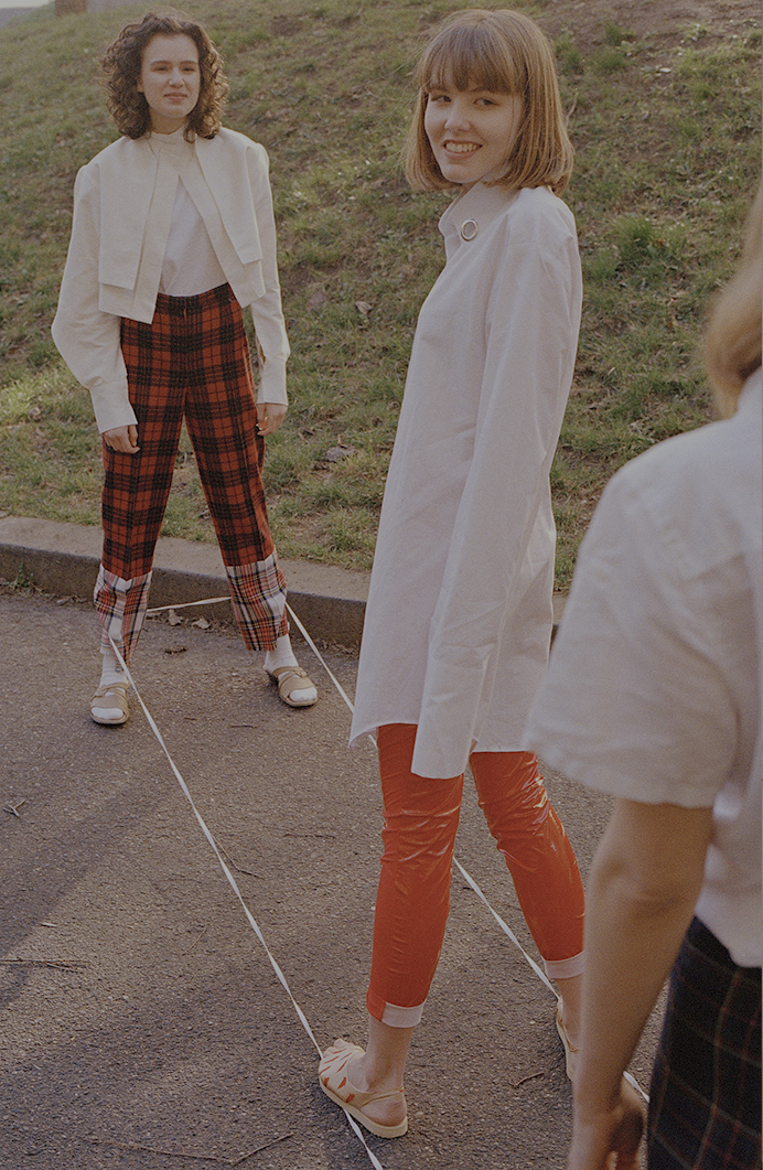 SCHOOL MEMORIES — Look 8