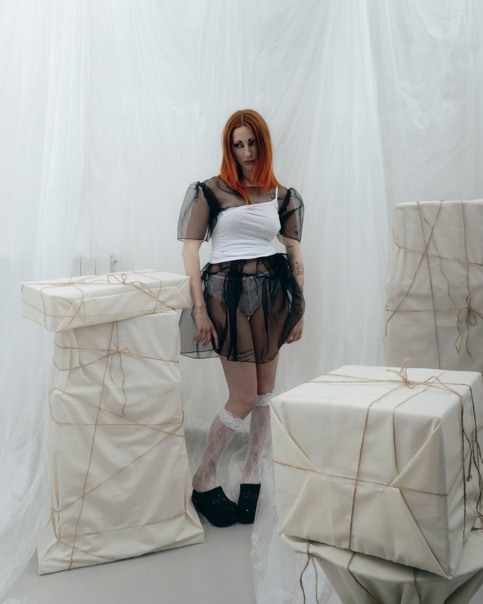 Costrizioni e trasparenze — Look 3