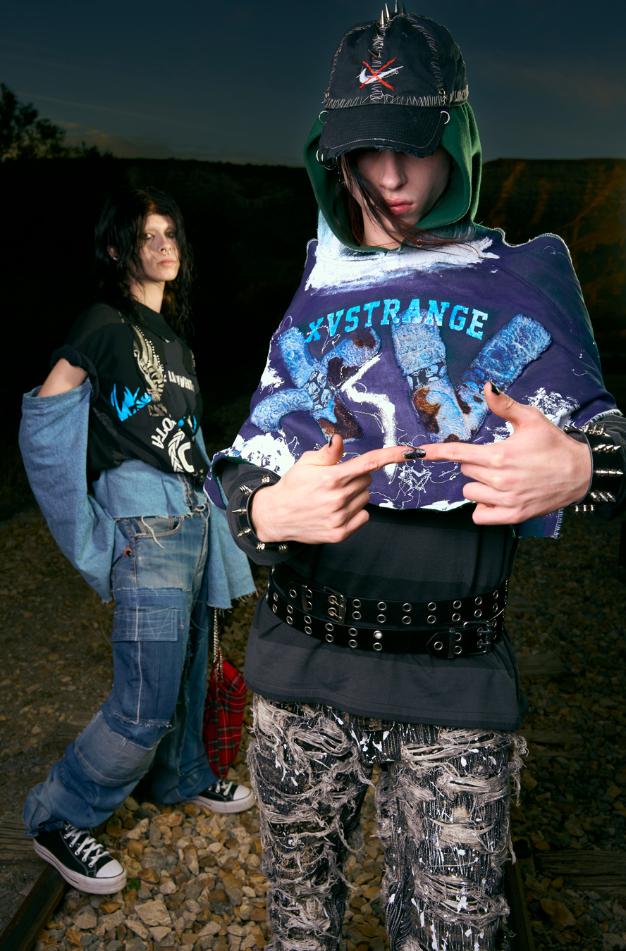 EMO 4 EVER — Look 6