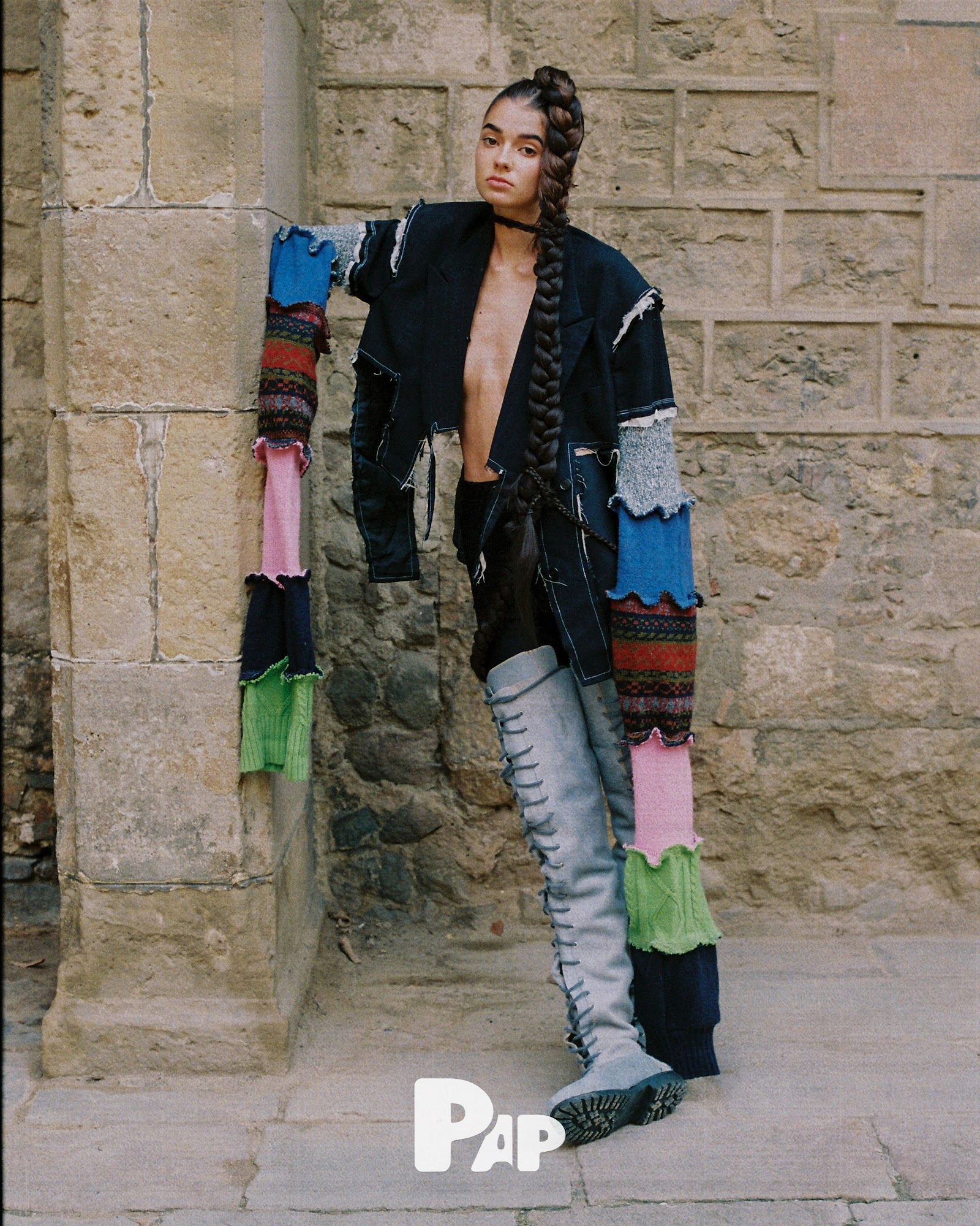 DRAG ME INTO YOU — Look 10