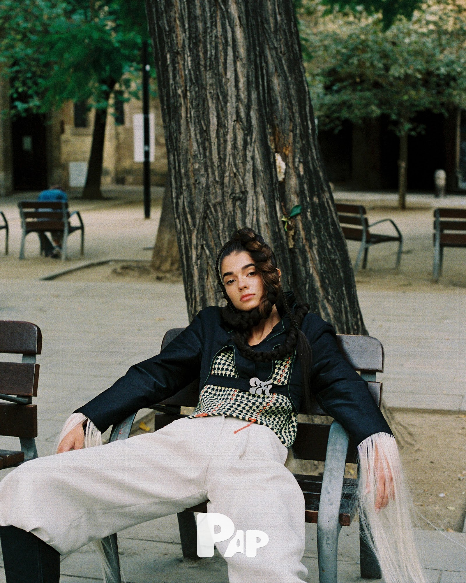 DRAG ME INTO YOU — Look 14