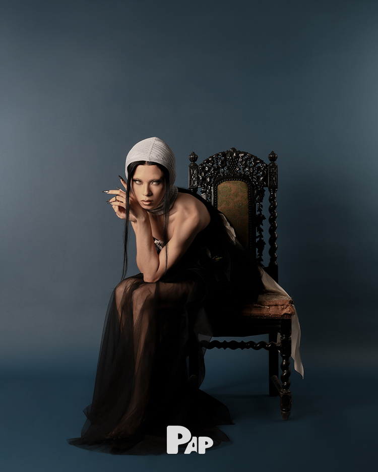 UNESCAPABLE — Look 4