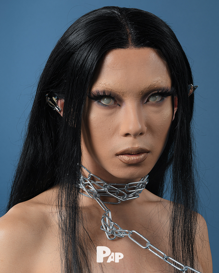 UNESCAPABLE — Look 9