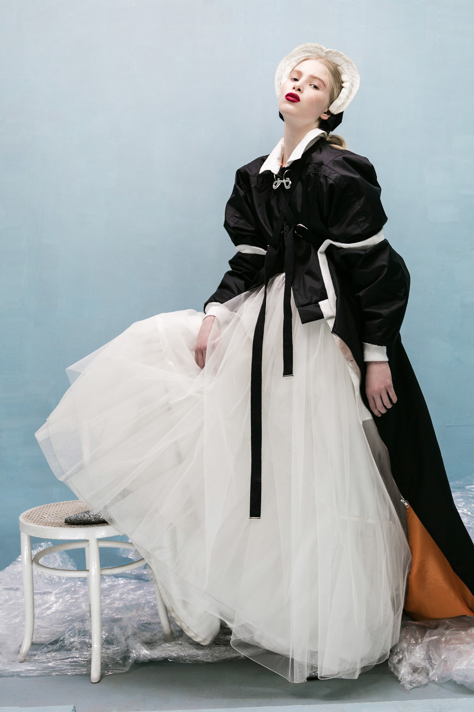 BLEEDING — Look 7