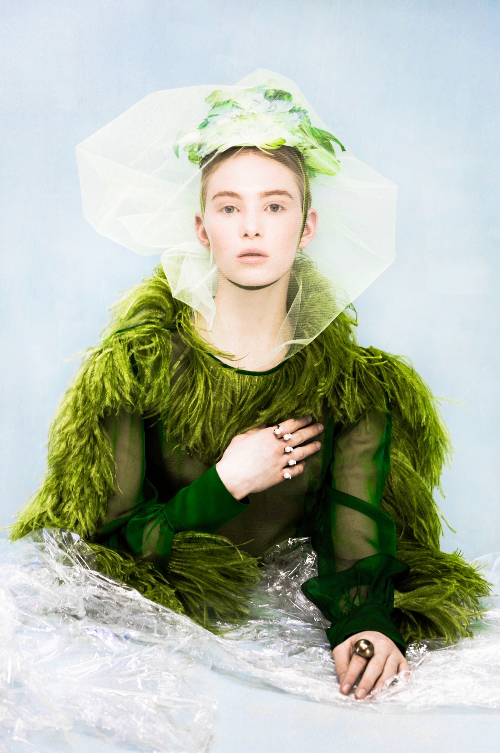 BLEEDING — Look 11