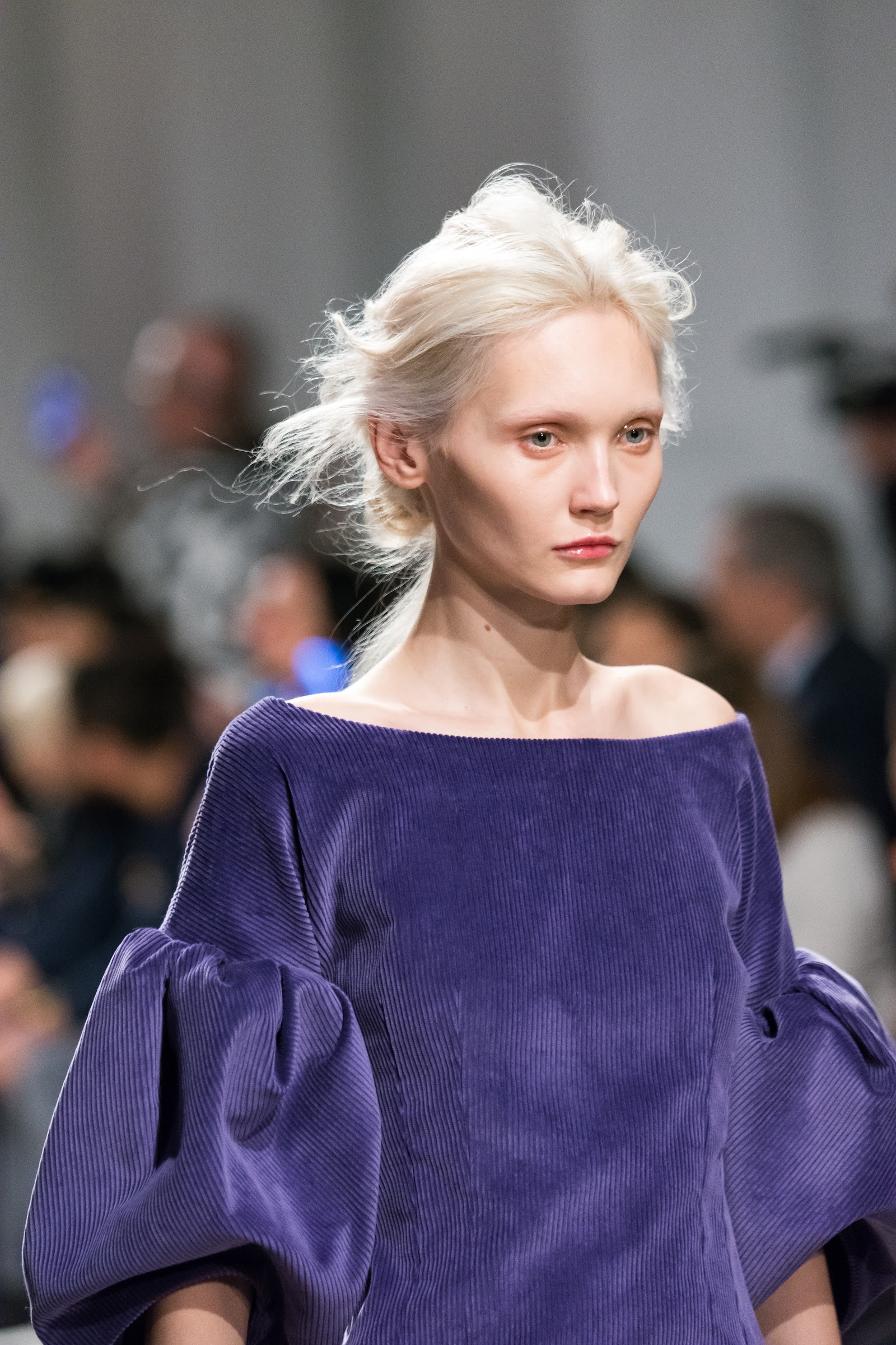 JUNKO SHIMADA FW20 SHOW DETAIL — Look 1