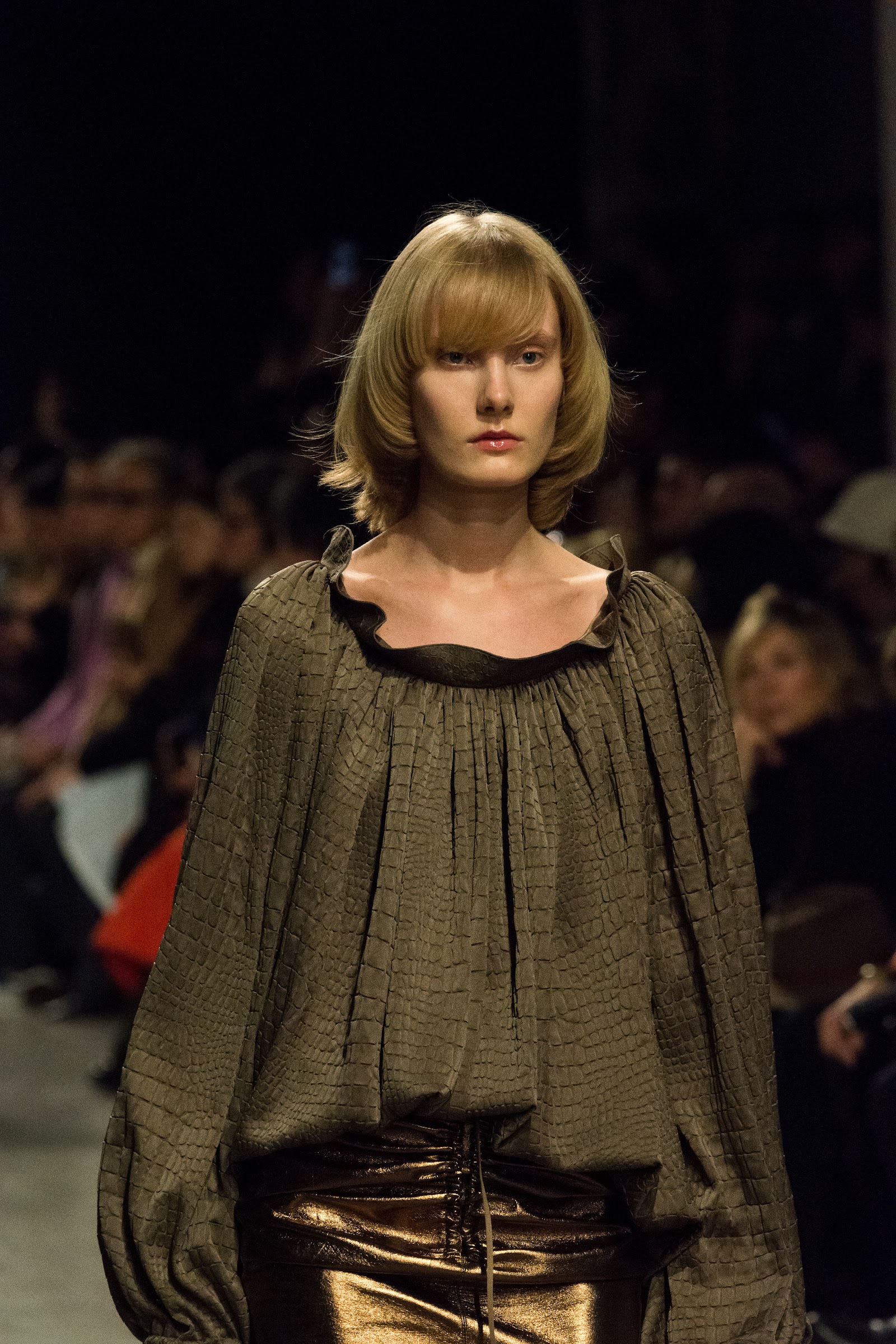 JUNKO SHIMADA FW20 SHOW DETAIL — Look 7
